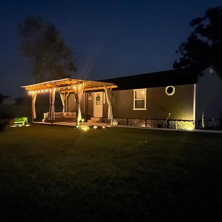 Little House By The Pond Oneida Exterior foto